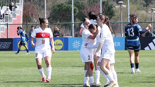 Türkiye Kadın Millî Takımı Sinop’ta Sahaya Çıkıyor