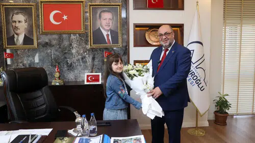 Dulkadiroğlu Belediyesi’nde Başkanlık Görevi Ecrin Nisanur Aşgan’a Devredildi