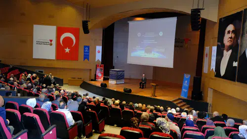 Kahramanmaraş’ta Hacı Adaylarına Özel Seminer