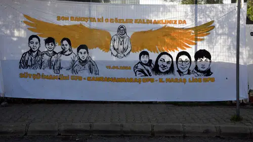 23 Nisan’da Ayser Çalık Ortaokulu’nda Sessizlik Hakim