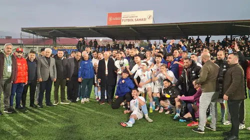 Afşinspor BAL’a Yükseldi, Play-Off’ta Zirveye Ulaştı