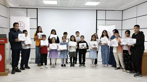 Okuyan Şehir Projesinde Başarı Ödüllerle Taçlandı