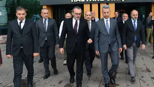 Mahir Ünal, KSÜ Tıp Fakültesi Hastanesi’ni Ziyaret Etti!