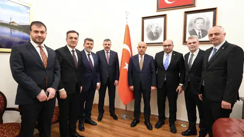 Kahramanmaraş heyeti Ankara’da Bakan Çiftçi ile görüştü