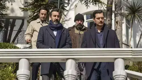 Eşref Rüya dizisinin ünlü oyuncusu hayatını kaybetti