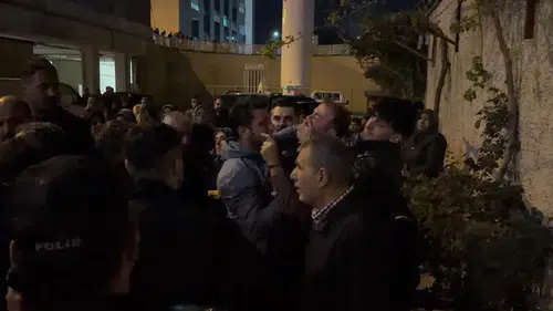 Kahramanmaraş’ta Hastane Önünde Gerilim