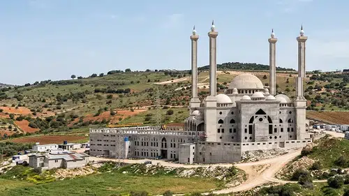 Özdağ’dan Dikkat Çeken “Tarikat” İddiası