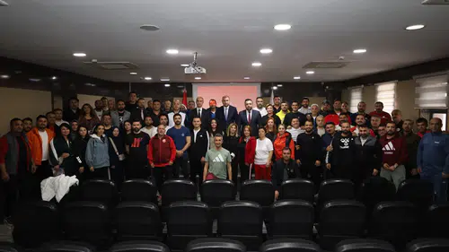 Antrenörler Masaya Oturdu: Kritik Toplantı Yapıldı