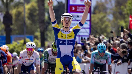 Cumhurbaşkanlığı Bisiklet Turu'nda ilk etap Tom Crabbe'nin