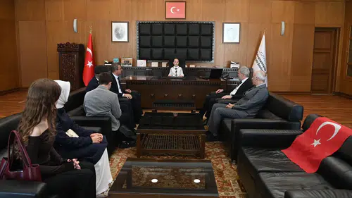 Başkan Görgel, Görevini Erva Zehra Boyraz’a Teslim Etti