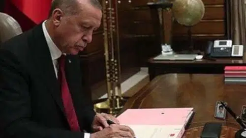 Erdoğan'dan Önemli Görev Değişiklikleri: Yeni Üst Düzey Atamalar Açıklandı