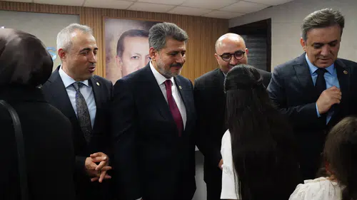 Kahramanmaraş'ta Coşkulu Bayramlaşma