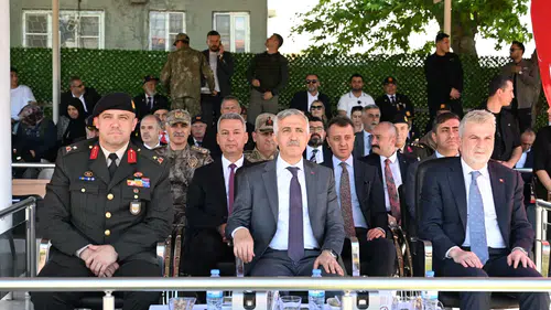 Rektör Okumuş, Askeri Törende Temsili Görev Üstlendi