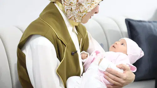 "İş Yerinde Ebeveyn Hakları: 8 Haftalık Ek Doğum İzni Hakkında 3 Temel Soru"