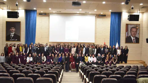 Kahramanmaraş'ta Uluslararası Ebelik Sempozyumu