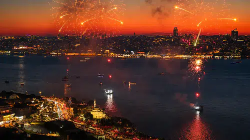 İstanbul'un Fethi'nin 573. Yıl Dönümü Coşkuyla Kutlandı