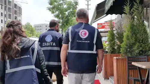 İlçede Raf ve Kasa Fiyatları İncelendi