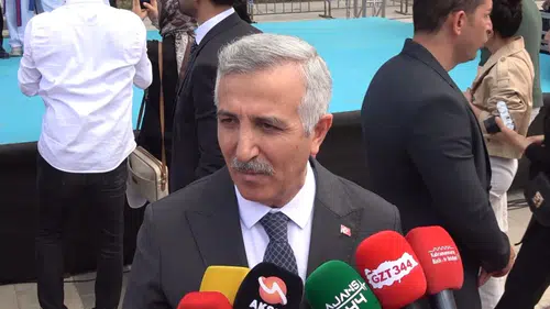 Vali Ünlüer: “19 Mayıs, tarihin akışını değiştiren kutlu bir adımdır.”