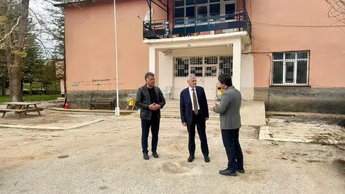 Turan Akpınar’dan Göksun’da Eğitim Yatırımı Çıkartması