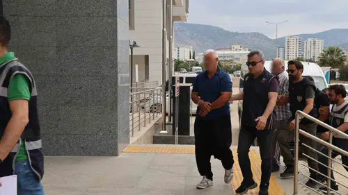 Kurban Pazarında Cinayet Soruşturmasında 6 Şüpheli Adliyede