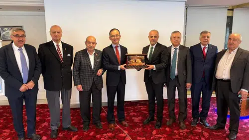 Zirve Buluşması: Siyaset ve İş Dünyası Afşin İçin Birleşti