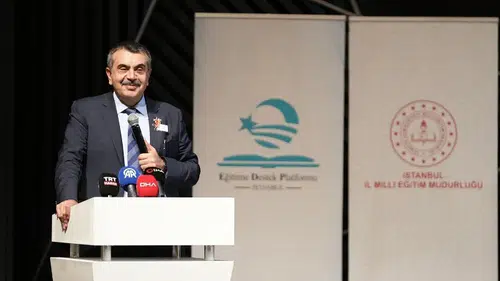 Bakan Yusuf Tekin: Türkiye Yüzyılı Maarif Modeli ile Millî Şuur Canlanıyor