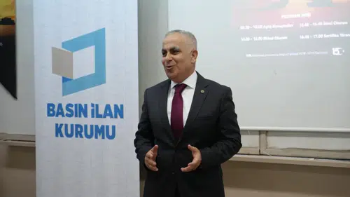 Gaziantep’te Genç İletişimciler 15 Temmuz Manşeti Attı