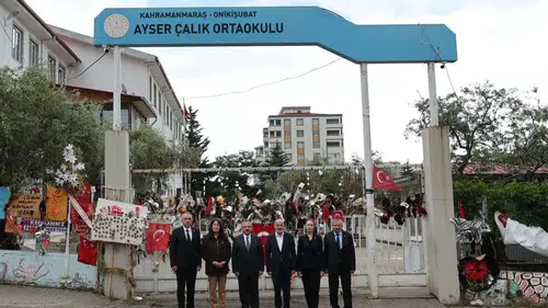 Ayser Çalık Ortaokulu’nda Şehitler Anıldı