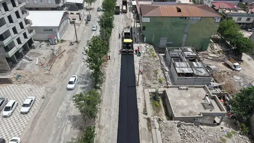 Büyükşehir, Dulkadiroğlu’nda Şeyh Şamil ve Vezir Hoca Bulvarlarını Sıcak Asfaltla Buluşturuyor