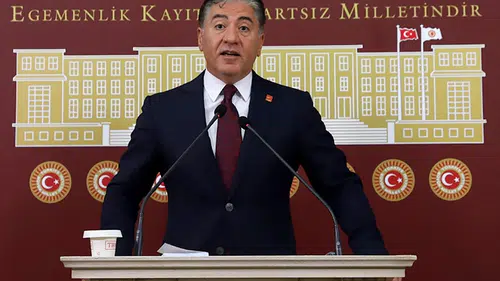 Murat Emir: 900'e yakın imzayla Genel Merkeze gideceğiz