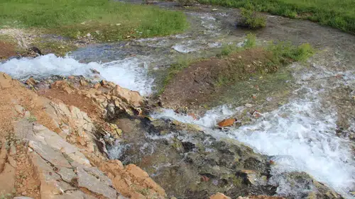 Göksun'da Doğal Kaynak Suyu Ziyaretçileri Büyülüyor!