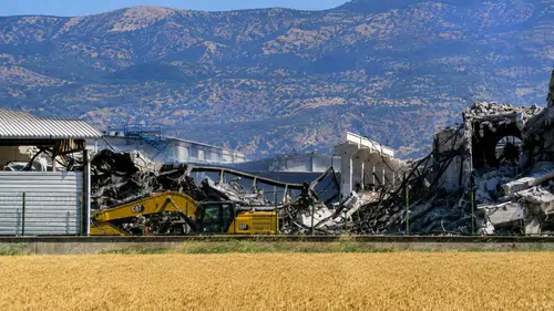 Kahramanmaraş'ta Tekstil Fabrikası Yangınının Hasarı Ortaya Çıktı
