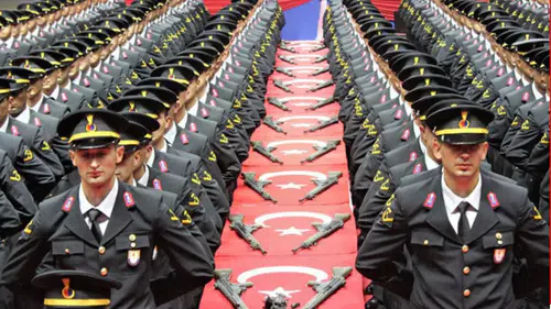 TSK Personeline Yeni Düzenleme Resmi Gazete'de Yayımlandı