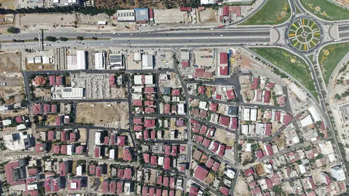 Kahramanmaraş'ta 80 kilometre yol yenilendi, 22 noktada yeni çalışmalar devam ediyor