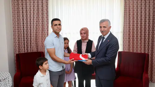 Gazi Polis Mücahit Türkoğlu'na Anlamlı Ziyaret