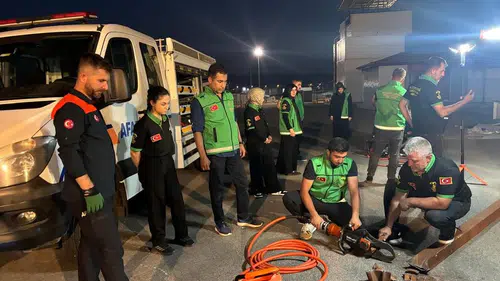 AFAD'dan Sancaktar Ekibine Enkaz Eğitimi