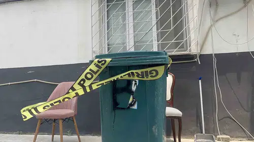 Tartıştığı Eşini Çekiç ve Bıçakla Ağır Yaraladı