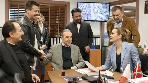 20 yıllık dizi Arka Sokaklar veda etti