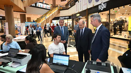 KSÜ Piazza’da Tercih Günlerine Başladı