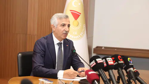Vali Ünlüer: "Kahramanmaraş Yeniden Ayağa Kalkıyor"