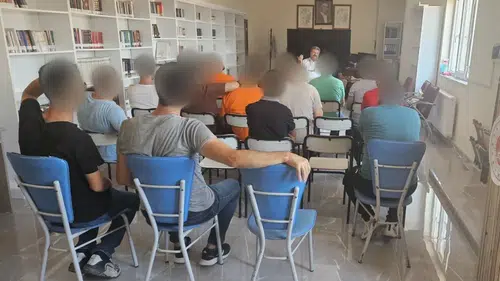 Kahramanmaraş'ta Hükümlülere Denetimli Serbestlik Semineri Verildi