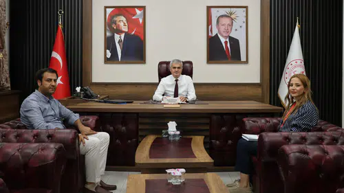İl Millî Eğitim Müdürü Turan Akpınar'dan Muhtarlar ve Kızılay'a Ziyaret Kabulü