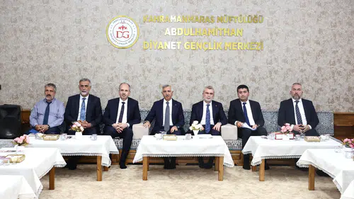 Vali Ünlüer Ve Başkan Görgel Ayser Çalık Aileleriyle Buluştu