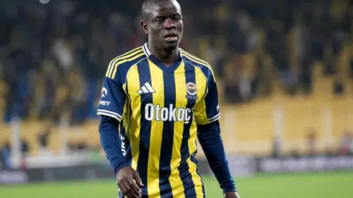 Fenerbahçe’de Kante UEFA Kadrosuna Eklendi