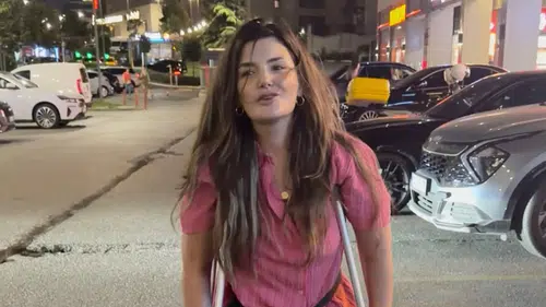 Begüm Polat Uçan Tekmede Ayağını Kırdı