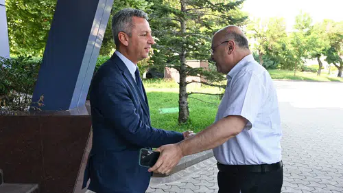 Mikail Özdemir’den Rektör Okumuş’a Ziyaret