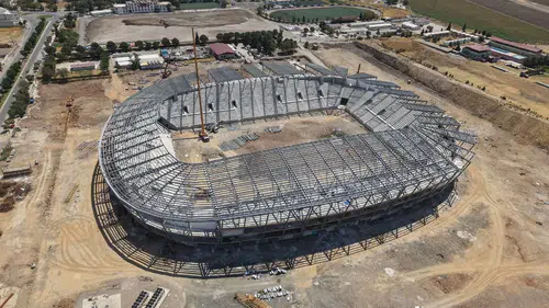 Kahramanmaraş'ta 2 Milyar TL yatırımla yeni stadyum inşaatında sona yaklaşılıyor