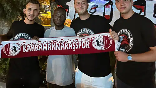 Edeler Grubu’ndan Kandil Gecesinde Lokum İkramı