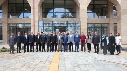 Vali Ünlüer’den Afşin Belediyesine Ziyaret