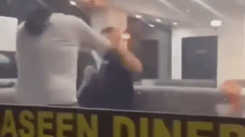 “Dana Eti Satıyorsunuz” Tartışması Restoranı Karıştırdı